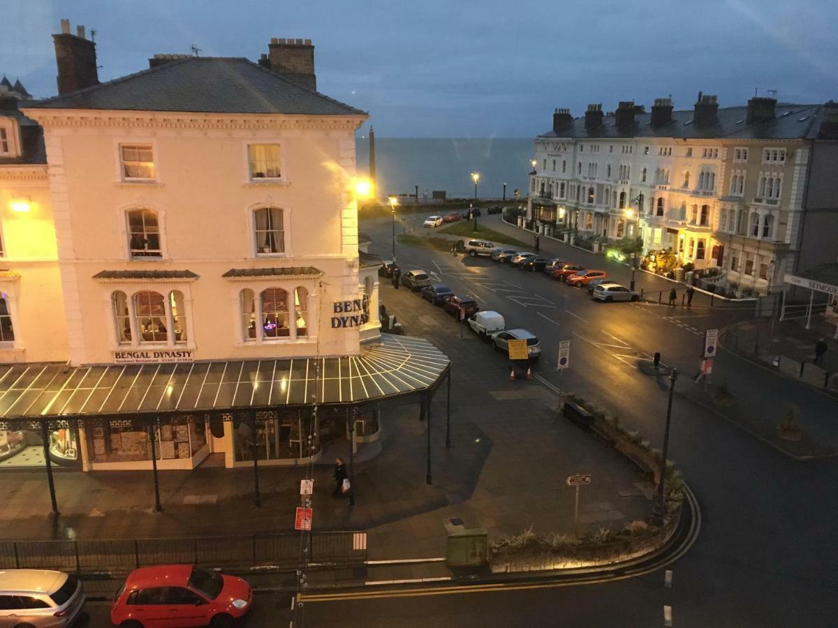 Apartment 4, Cornerhouse Apartments Llandudno Dış mekan fotoğraf